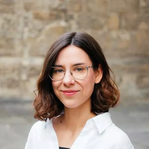 anna sharko